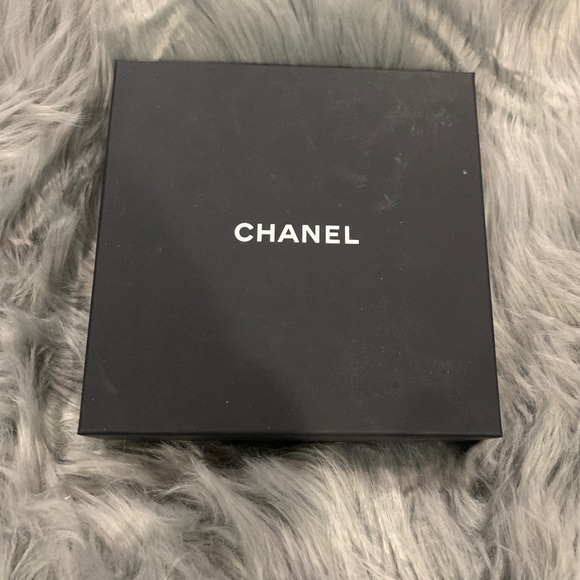 Chanel CC Chain Link Crystal Choker - Picture 7 of 8